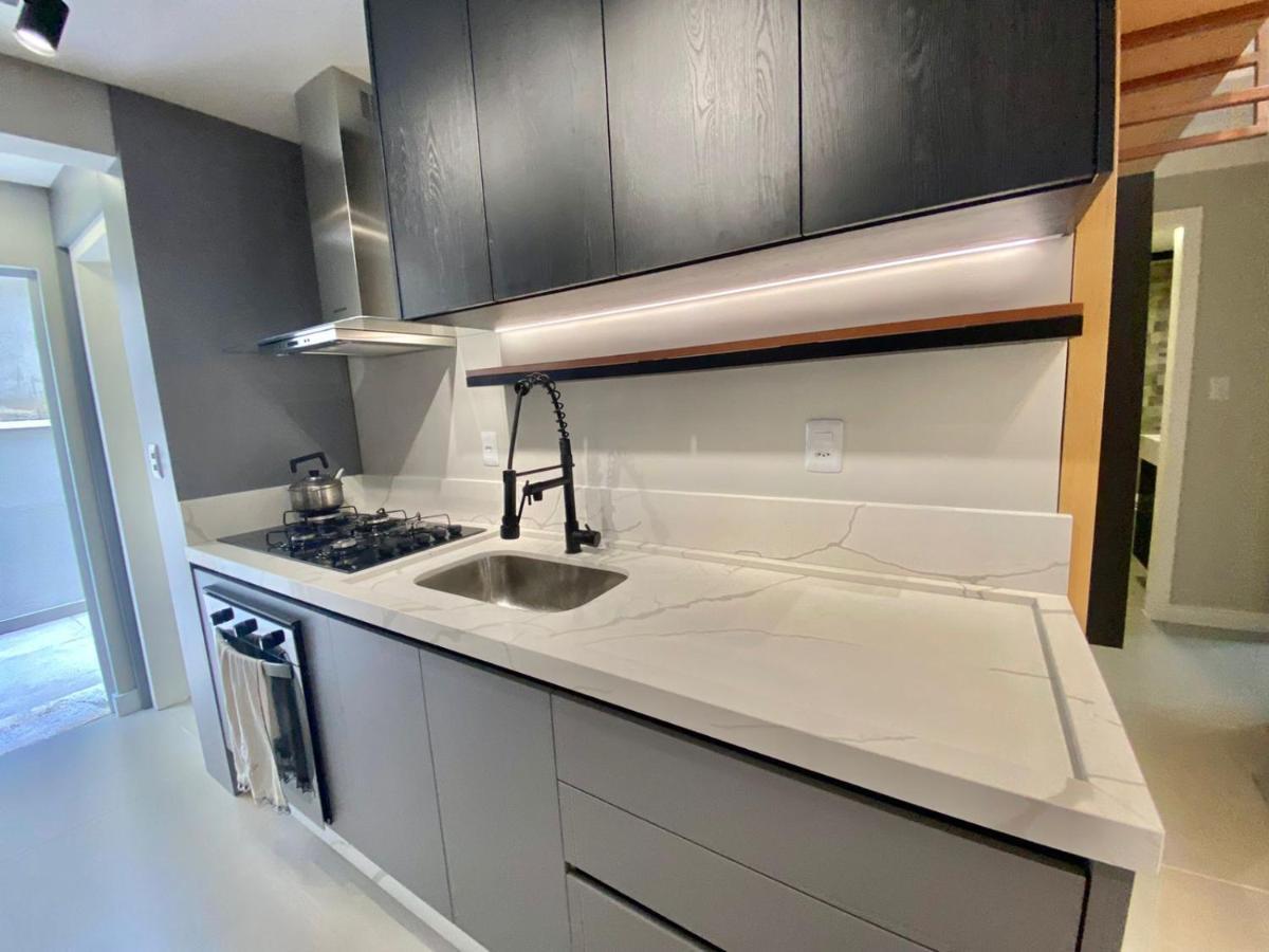 Apartamento Aconchegante E Moderno No Centro De Balneário Camboriú Zewnętrze zdjęcie