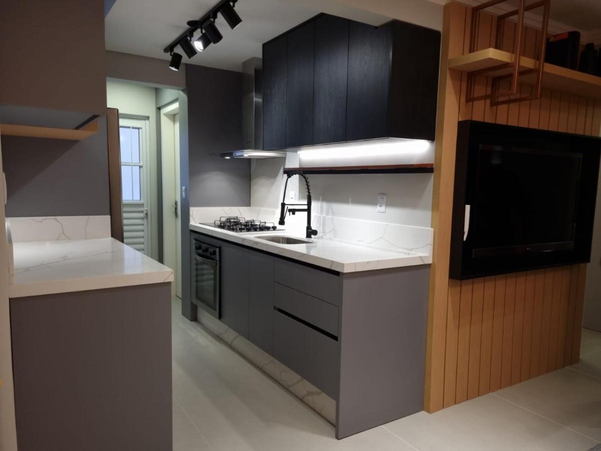 Apartamento Aconchegante E Moderno No Centro De Balneário Camboriú Zewnętrze zdjęcie